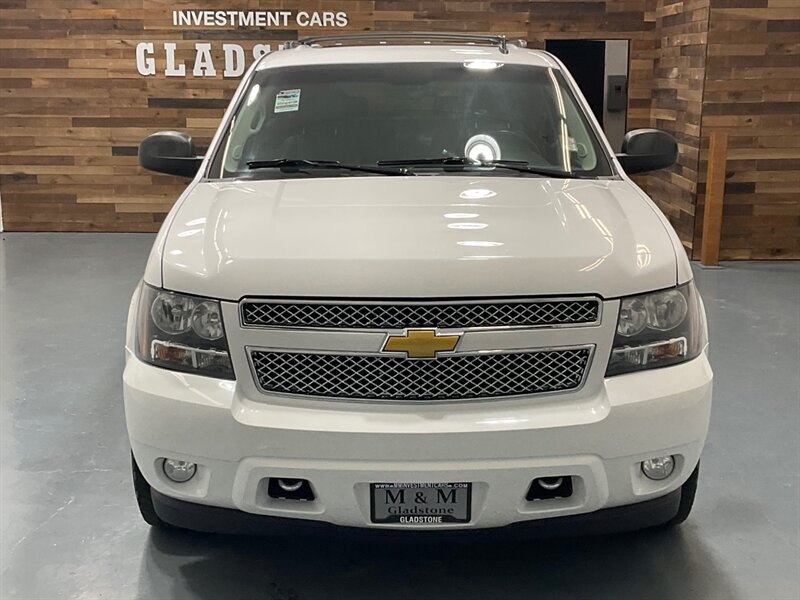 2013 Chevrolet Suburban LTZ 4x4 / Leather / Sunroof / DVD Player / 3RD ROW  / LOCAL w. ZERO RUST - Photo 5 - Gladstone, OR 97027