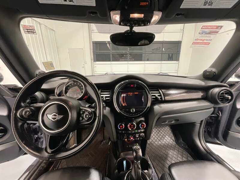 2017 MINI Cooper S Cooper S Convertible /Automatic/Leather /77K MILES / Leather & Heated Seats - Photo 17 - Gladstone, OR 97027