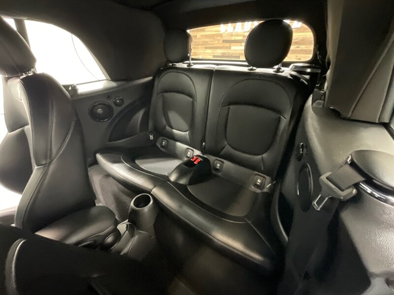 2017 MINI Cooper S Cooper S Convertible /Automatic/Leather /77K MILES / Leather & Heated Seats - Photo 39 - Gladstone, OR 97027