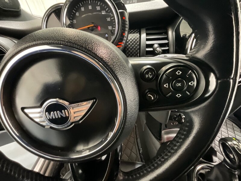 2017 MINI Cooper S Cooper S Convertible /Automatic/Leather /77K MILES / Leather & Heated Seats - Photo 50 - Gladstone, OR 97027