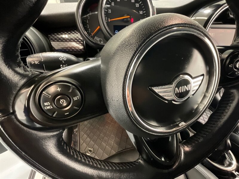 2017 MINI Cooper S Cooper S Convertible /Automatic/Leather /77K MILES / Leather & Heated Seats - Photo 51 - Gladstone, OR 97027