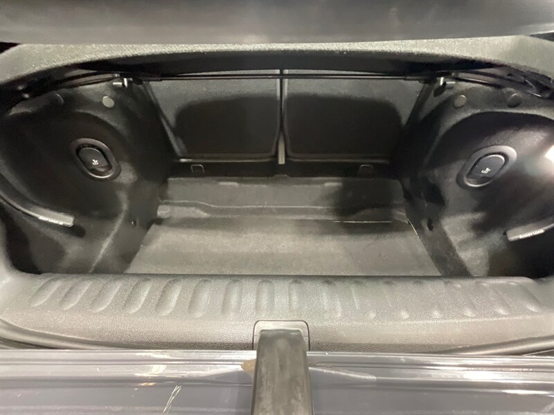 2017 MINI Cooper S Cooper S Convertible /Automatic/Leather /77K MILES / Leather & Heated Seats - Photo 43 - Gladstone, OR 97027