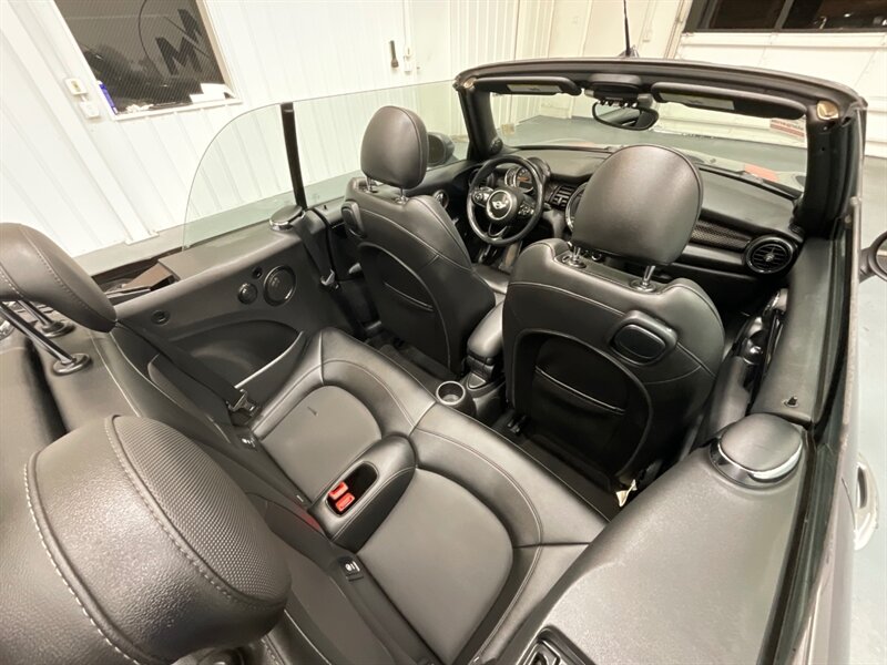 2017 MINI Cooper S Cooper S Convertible /Automatic/Leather /77K MILES / Leather & Heated Seats - Photo 12 - Gladstone, OR 97027