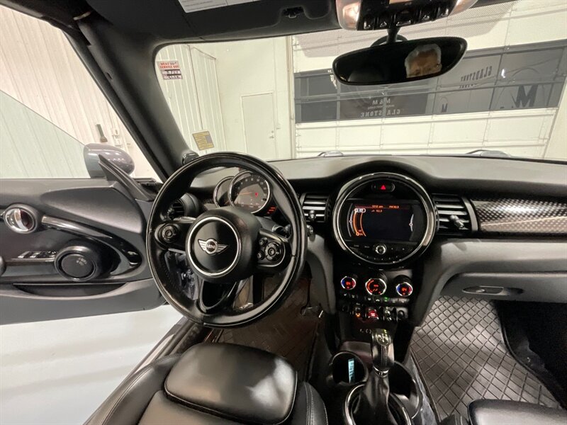 2017 MINI Cooper S Cooper S Convertible /Automatic/Leather /77K MILES / Leather & Heated Seats - Photo 18 - Gladstone, OR 97027
