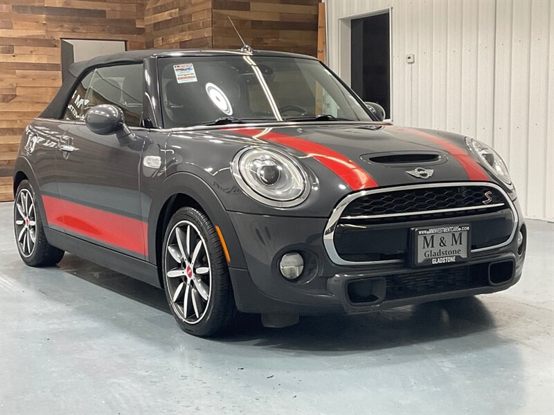 2017 MINI Cooper S Cooper S Convertible /Automatic/Leather /77K MILES / Leather & Heated Seats - Photo 2 - Gladstone, OR 97027