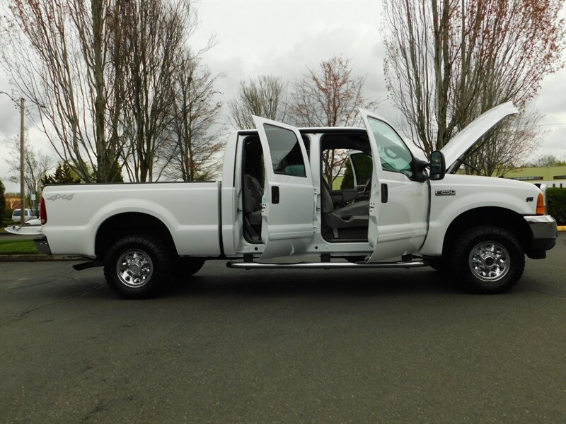 2001 Ford F-250 Super Duty Lariat 4X4 / V10 6.8L /  LOW LOW MILES   - Photo 29 - Portland, OR 97217