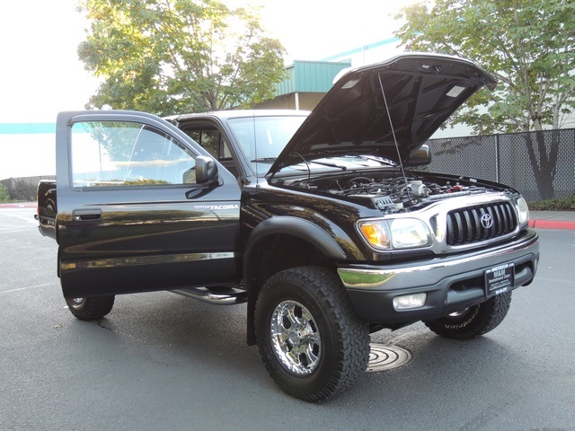 2002 Toyota Tacoma Extra Cab SR5 / 4X4 / 4Cyl /PRISTINE COND/72k mile   - Photo 18 - Portland, OR 97217