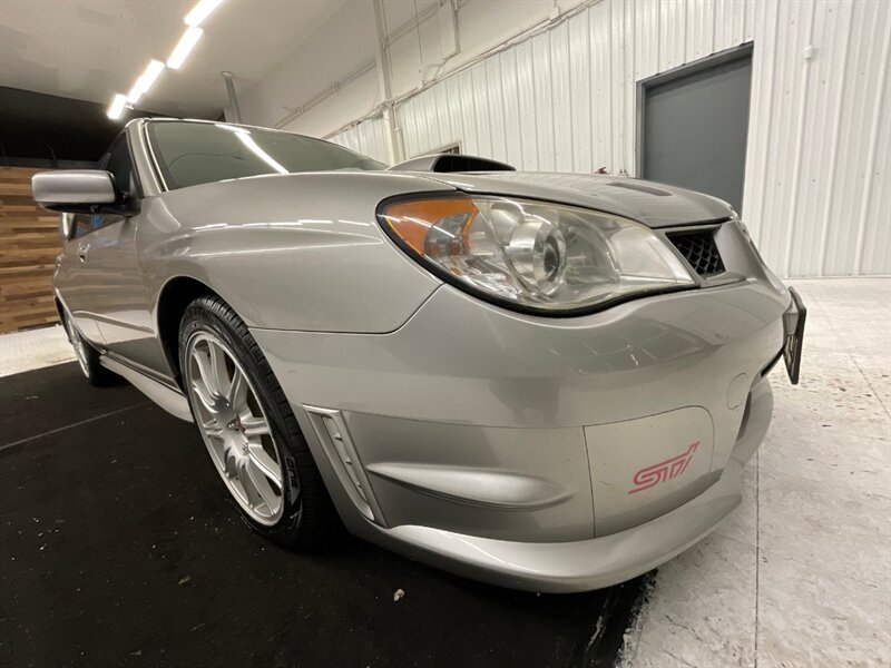 2007 Subaru Impreza WRX STI AWD / 2.5L 4Cyl TURBO / 5-SPEED MANUAL   - Photo 27 - Gladstone, OR 97027