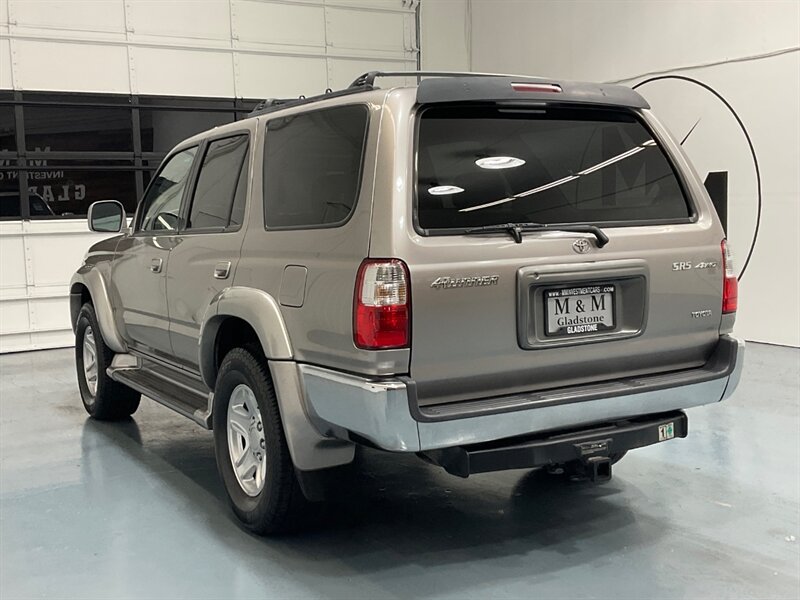 2001 Toyota 4Runner SR5 4X4 / 3.4L V6 / Leather Seats / 99,000 MILES  / FRESH TIMING BELT SERVICE DONE - Photo 7 - Gladstone, OR 97027