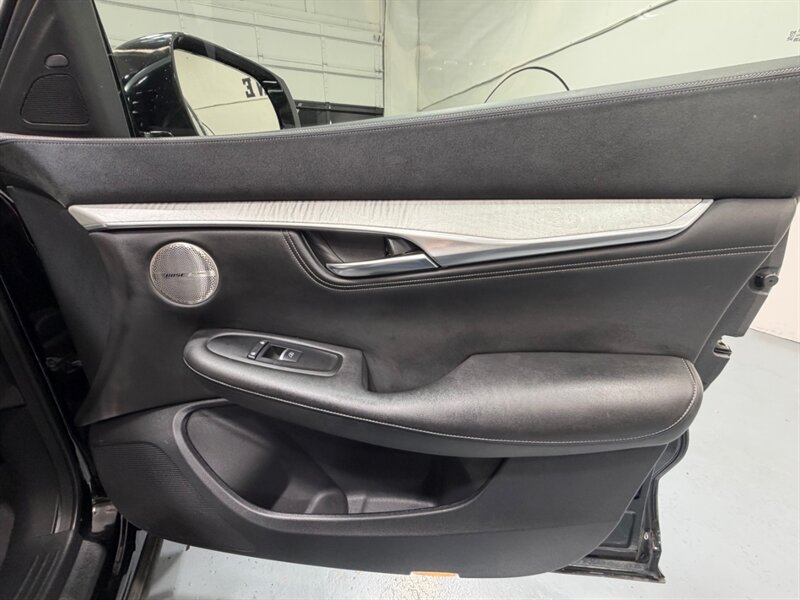 2019 INFINITI QX50 Essential / Leather Heated & Cooled Seats / Pano Sunroof - Photo 32 - Gladstone, OR 97027