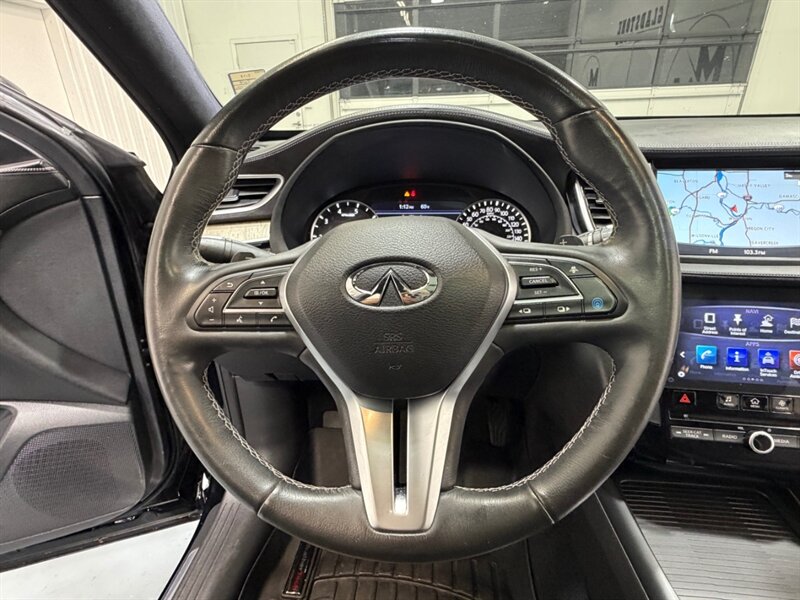 2019 INFINITI QX50 Essential / Leather Heated & Cooled Seats / Pano Sunroof - Photo 14 - Gladstone, OR 97027