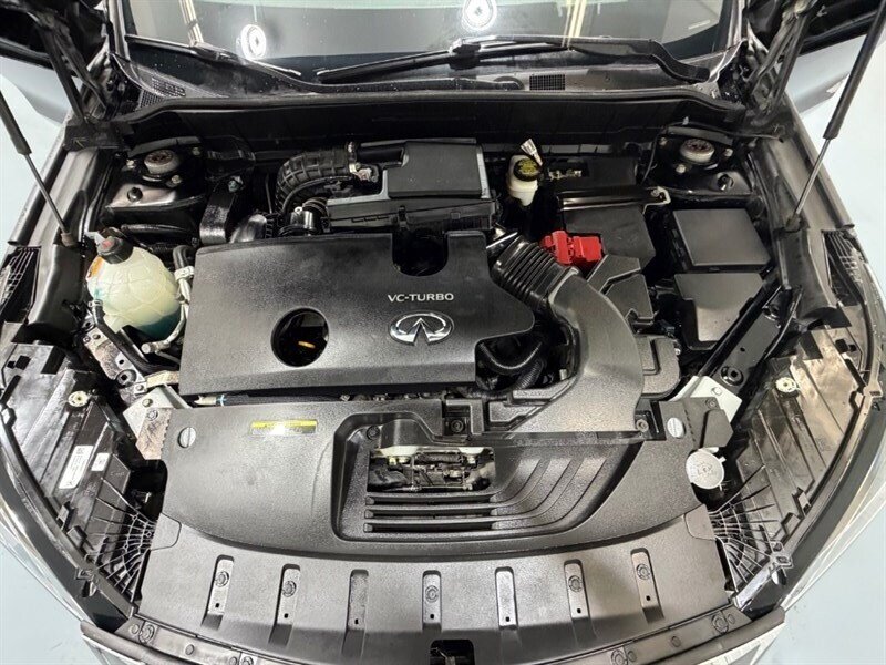 2019 INFINITI QX50 Essential / Leather Heated & Cooled Seats / Pano Sunroof - Photo 48 - Gladstone, OR 97027