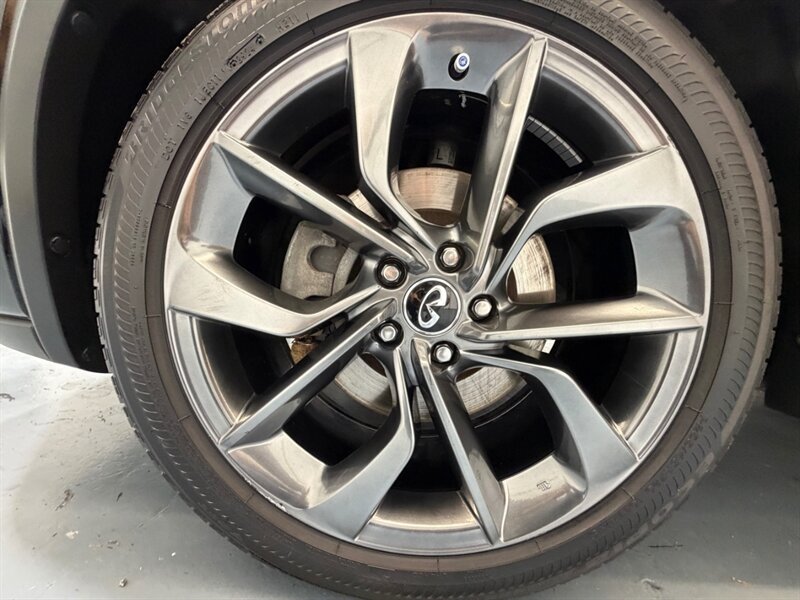 2019 INFINITI QX50 Essential / Leather Heated & Cooled Seats / Pano Sunroof - Photo 47 - Gladstone, OR 97027