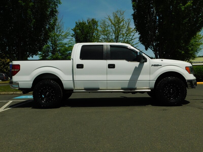 2010 Ford F-150 XLT Crew Cab 4X4 / V8 / LIFTED /NEW TIRES & WHEELS   - Photo 4 - Portland, OR 97217