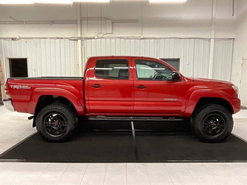 2013 Toyota Tacoma 4x4 V6 TRD OFF ROAD / 1-OWNER / NEW LIFT KIT q  / NEW TRD WHEELS & NEW BF GOODRICH TIRES / RUST FREE / REAR DIFF LOCKS / SHARP & CLEAN!! - Photo 4 - Gladstone, OR 97027