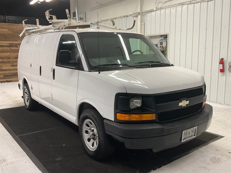 2009 Chevrolet Express Cargo Van 1500 / 4.3L V6 / 122,000 MILES   - Photo 2 - Gladstone, OR 97027