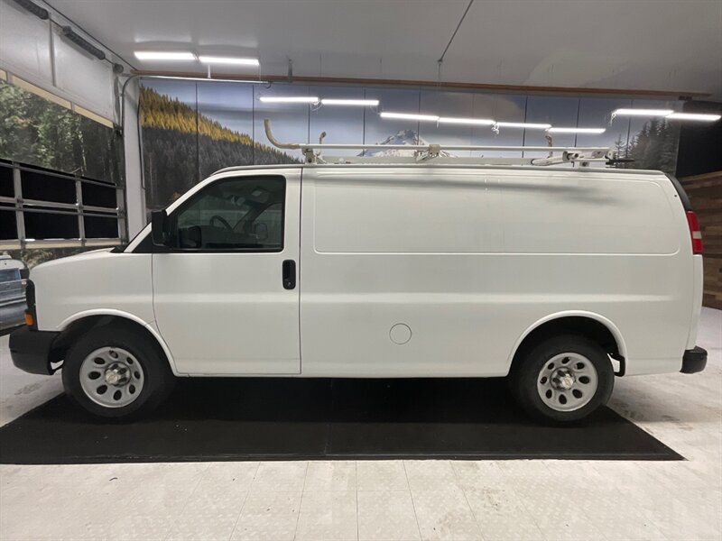 2009 Chevrolet Express Cargo Van 1500 / 4.3L V6 / 122,000 MILES   - Photo 3 - Gladstone, OR 97027