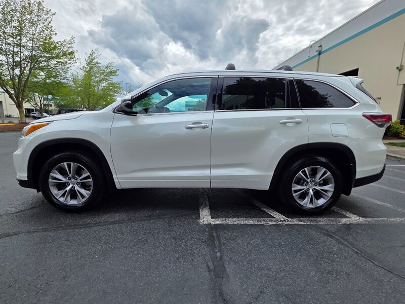 2014 Toyota Highlander XLE AWD SUNROOF LEATHER CAM NAVi 3RD SEATS LOADED All Wheel Drive / EVERY OPTION / VERY CLEAN ! - Photo 3 - Portland, OR 97217