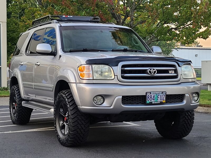 2002 Toyota Sequoia Limited 4X4 / 8-Seats / New Timing Belt / LIFTED  / LEATHER / Sun Roof / NEW TIRES / Low Miles - Photo 2 - Portland, OR 97217