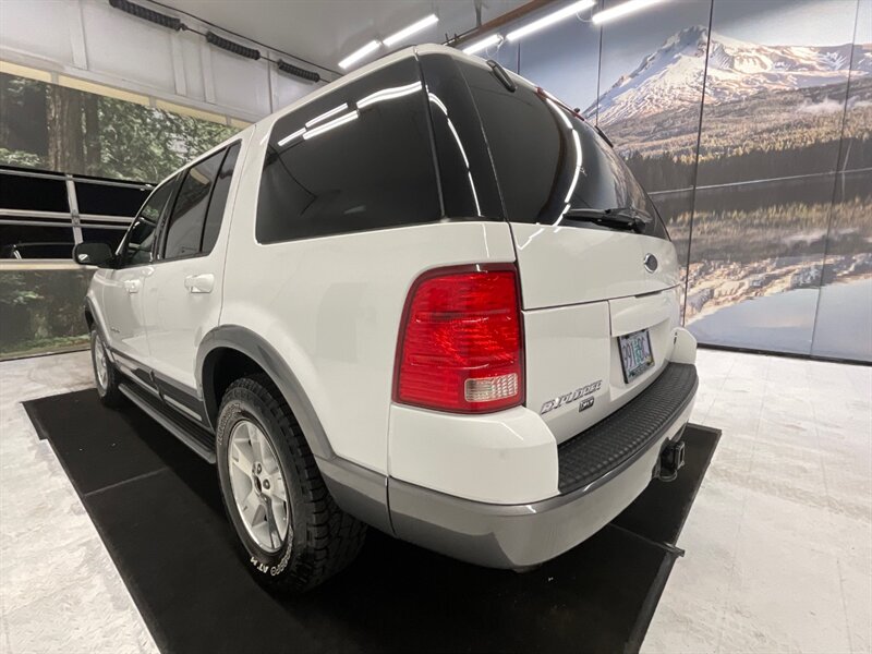 2004 Ford Explorer XLT 4x4 / 4.6L V8 / Leather / ONLY 79,000 MILES  / Excel Cond - Photo 58 - Gladstone, OR 97027