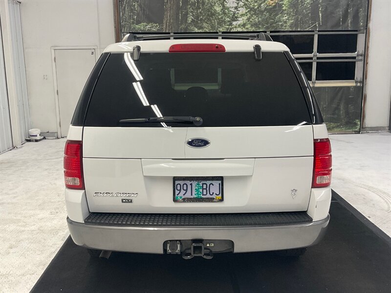 2004 Ford Explorer XLT 4x4 / 4.6L V8 / Leather / ONLY 79,000 MILES  / Excel Cond - Photo 6 - Gladstone, OR 97027