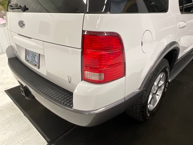 2004 Ford Explorer XLT 4x4 / 4.6L V8 / Leather / ONLY 79,000 MILES  / Excel Cond - Photo 28 - Gladstone, OR 97027