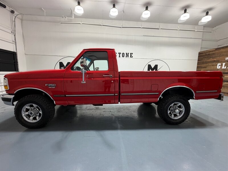 1995 Ford F-250 XLT F250HD 4X4 Regular Cab 7.3L DIESEL /1-OWNER /LONG BED / BRAND NEW TIRES / ZERO RUST/117K MILES - Photo 3 - Gladstone, OR 97027