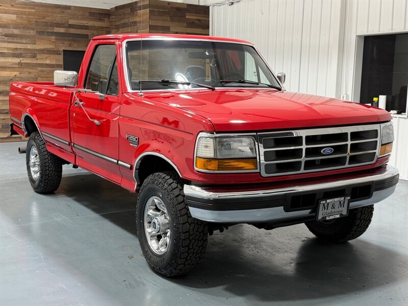 1995 Ford F-250 XLT F250HD 4X4 Regular Cab 7.3L DIESEL /1-OWNER /LONG BED / BRAND NEW TIRES / ZERO RUST/117K MILES - Photo 2 - Gladstone, OR 97027