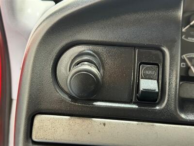 1995 Ford F-250 XLT F250HD 4X4 Regular Cab 7.3L DIESEL /1-OWNER /LONG BED / BRAND NEW TIRES / ZERO RUST/117K MILES - Photo 17 - Gladstone, OR 97027