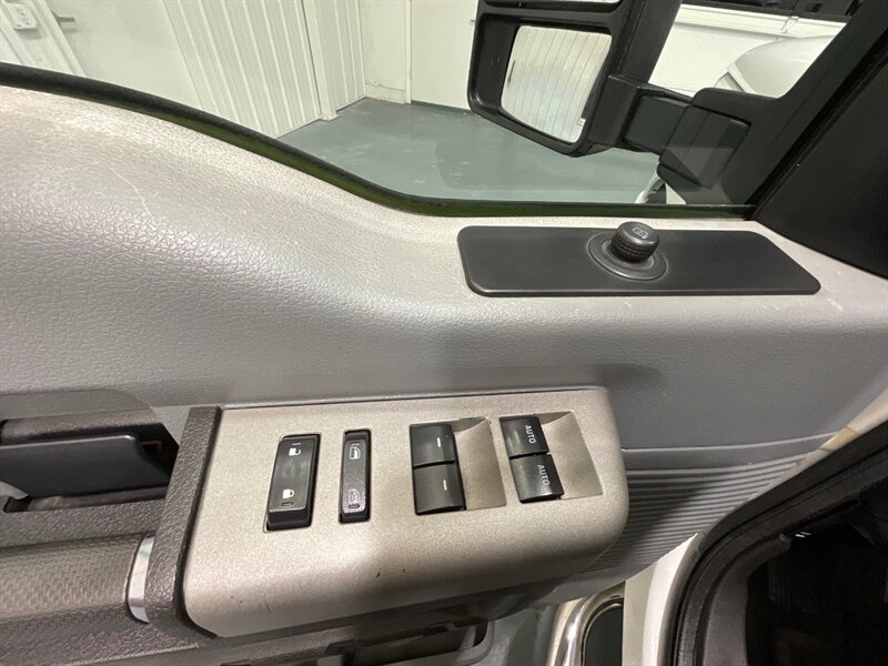 2015 Ford F-250 4X4 / 6.7L Power Stroke Diesel / XLT / LONG BED  / Towing Pkg - Photo 35 - Gladstone, OR 97027