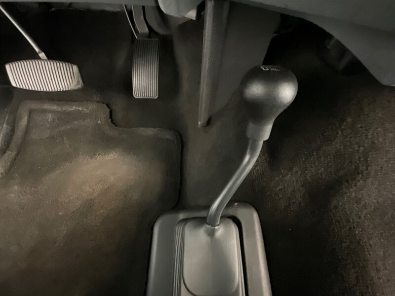 2015 Ford F-250 4X4 / 6.7L Power Stroke Diesel / XLT / LONG BED  / Towing Pkg - Photo 17 - Gladstone, OR 97027