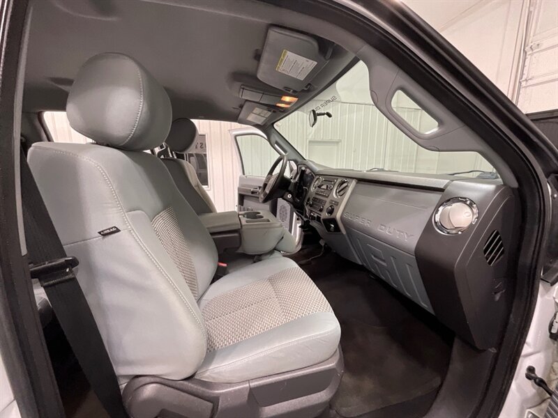 2015 Ford F-250 4X4 / 6.7L Power Stroke Diesel / XLT / LONG BED  / Towing Pkg - Photo 14 - Gladstone, OR 97027