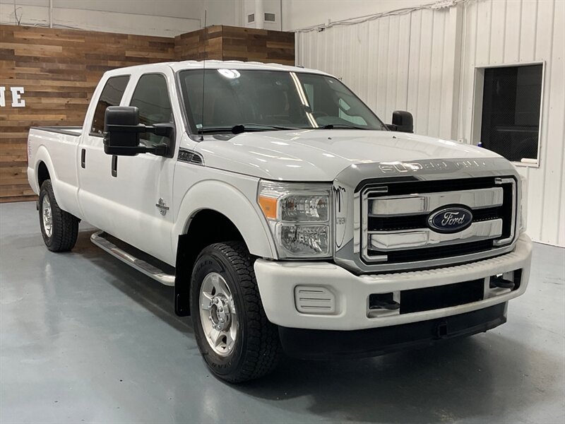 2015 Ford F-250 4X4 / 6.7L Power Stroke Diesel / XLT / LONG BED  / Towing Pkg