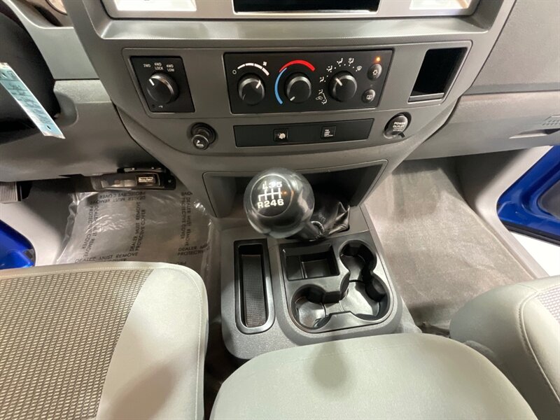 2009 Dodge Ram 2500 BIG HORN 4X4 6-SPEED MANUAL/6.7L DIESEL /LIFTED /LONG BED / ZERO RUST - Photo 19 - Gladstone, OR 97027