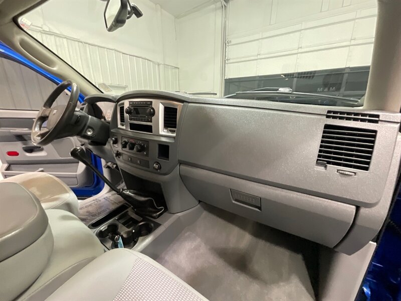 2009 Dodge Ram 2500 BIG HORN 4X4 6-SPEED MANUAL/6.7L DIESEL /LIFTED /LONG BED / ZERO RUST - Photo 37 - Gladstone, OR 97027