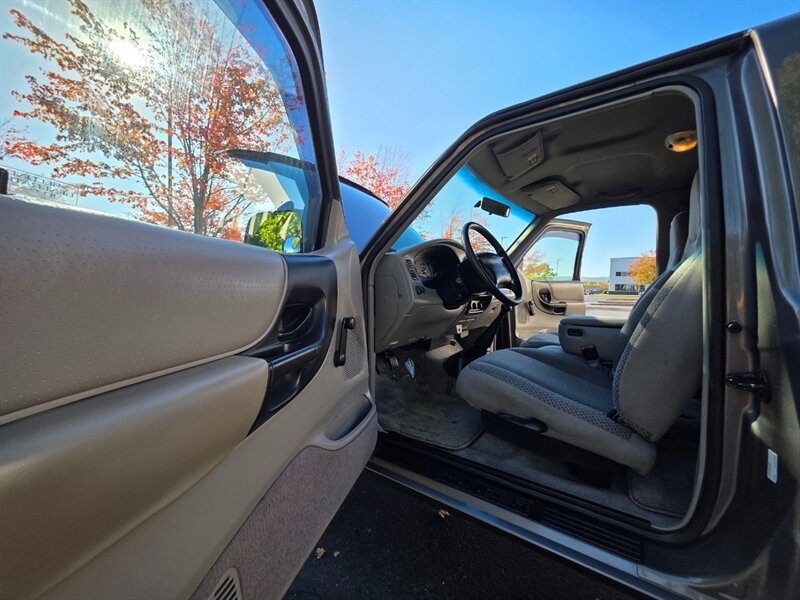 1998 Ford Ranger SUPER CAB / V6 3.0L / 5-SPEED MANUAL / REAR SEATS / 2WD / FRESH TRADE-IN / JUST SERVICED - Photo 40 - Portland, OR 97217