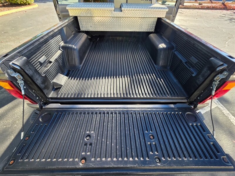 1998 Ford Ranger SUPER CAB / V6 3.0L / 5-SPEED MANUAL / REAR SEATS / 2WD / FRESH TRADE-IN / JUST SERVICED - Photo 19 - Portland, OR 97217