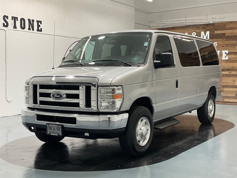 2011 Ford E-Series Van E-350 SD XLT 12-Passenger Van / 5.4L V8 / 59K MILE  / Towing Pkg / LOW MILES - Photo 2 - Gladstone, OR 97027