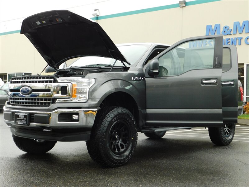 2019 Ford F-150 XLT Crew Cab 4X4 V8 5.0L / Navigation / LIFTED   - Photo 25 - Portland, OR 97217