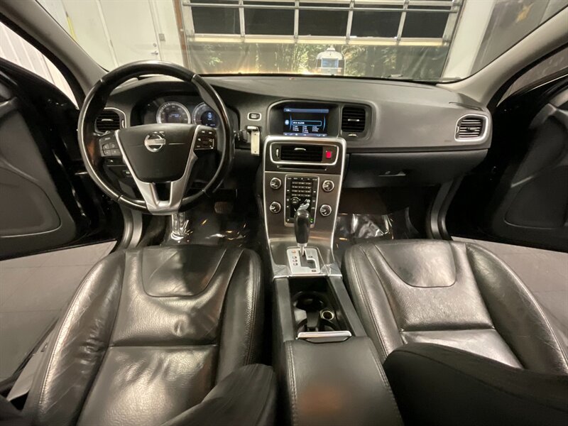 2012 Volvo S60 T5 Turbo 2.5L / Seda  Sunroof / Premium Package / Leather / Excel Cond - Photo 18 - Gladstone, OR 97027