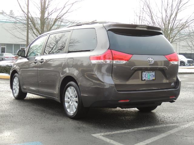 2014 Toyota Sienna Minivan / NAVi / CAM / All Wheel Drive / 1-OWNER   - Photo 7 - Portland, OR 97217