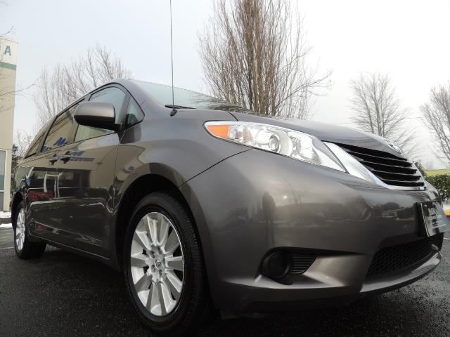 2014 Toyota Sienna Minivan / NAVi / CAM / All Wheel Drive / 1-OWNER   - Photo 10 - Portland, OR 97217