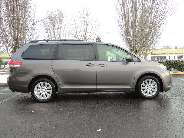 2014 Toyota Sienna Minivan / NAVi / CAM / All Wheel Drive / 1-OWNER   - Photo 4 - Portland, OR 97217