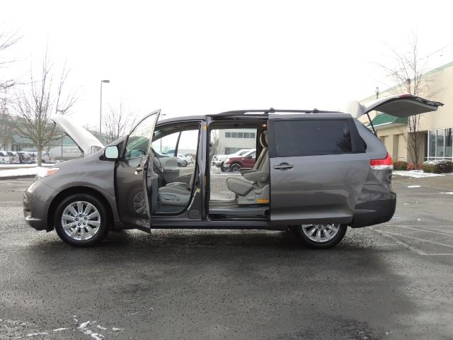 2014 Toyota Sienna Minivan / NAVi / CAM / All Wheel Drive / 1-OWNER   - Photo 23 - Portland, OR 97217