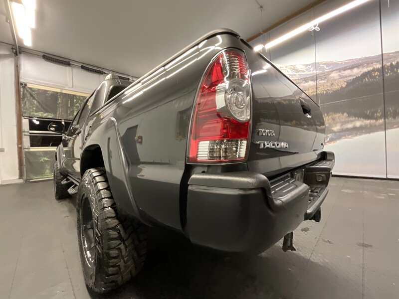 2013 Toyota Tacoma V6 SR5 TRD OFF ROAD 4X4 / V6 / LIFTED  Backup Camera / REAR DIFF LOCKS / LIFTED w/ 33 " TOYO OPEN COUNTRY / RUST FREE - Photo 11 - Gladstone, OR 97027