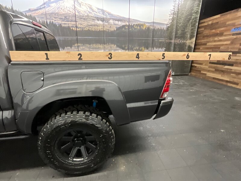 2013 Toyota Tacoma V6 SR5 TRD OFF ROAD 4X4 / V6 / LIFTED  Backup Camera / REAR DIFF LOCKS / LIFTED w/ 33 " TOYO OPEN COUNTRY / RUST FREE - Photo 26 - Gladstone, OR 97027