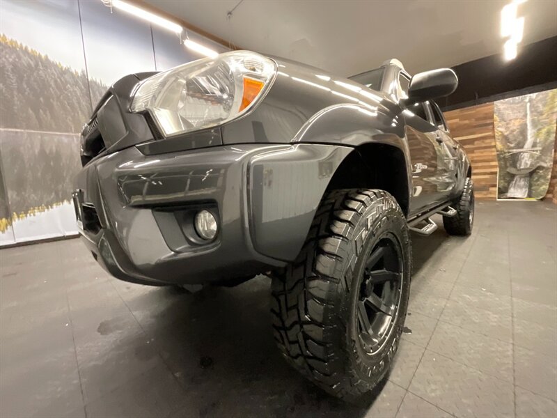 2013 Toyota Tacoma V6 SR5 TRD OFF ROAD 4X4 / V6 / LIFTED  Backup Camera / REAR DIFF LOCKS / LIFTED w/ 33 " TOYO OPEN COUNTRY / RUST FREE - Photo 9 - Gladstone, OR 97027