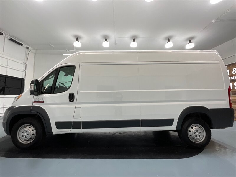 2017 RAM ProMaster 2500 159 WB HIGHROOF CARGO VAN / 1-OWNER / Camera   - Photo 3 - Gladstone, OR 97027