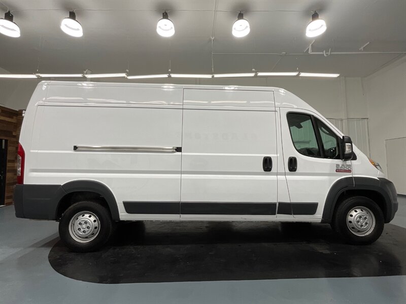 2017 RAM ProMaster 2500 159 WB HIGHROOF CARGO VAN / 1-OWNER / Camera   - Photo 4 - Gladstone, OR 97027