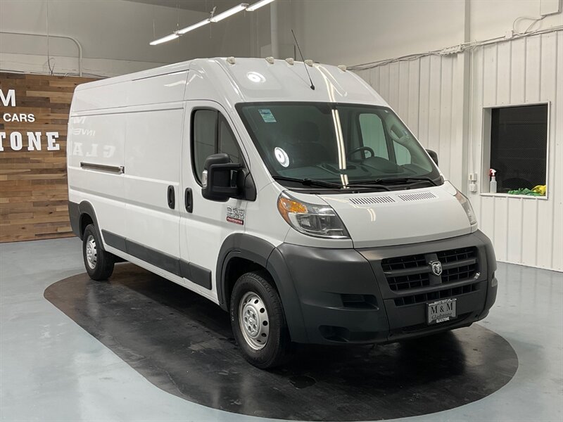 2017 RAM ProMaster 2500 159 WB HIGHROOF CARGO VAN / 1-OWNER / Camera   - Photo 2 - Gladstone, OR 97027